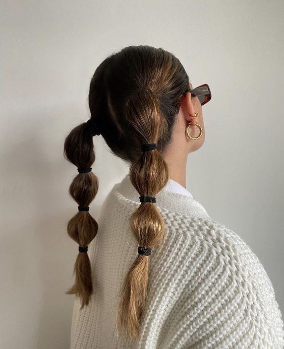 Bubble ponytail la tendencia de peinado que más veremos durante 2021   MACAVI